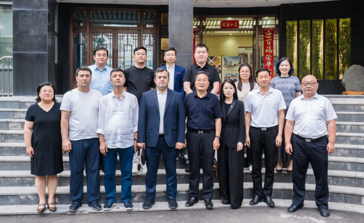 乌兹别克斯坦代表团一行莅临沃尔德集团参观考察